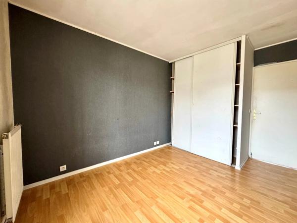 Vente                                                      Appartement
                        
                     2 pièces                      44 m2                     à Chambly