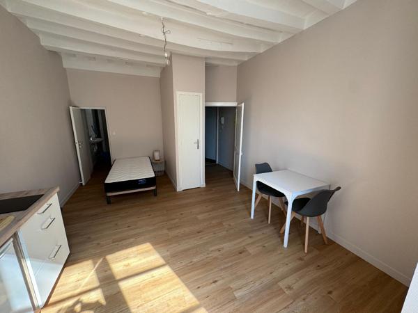 Appartement 1 pièces de 20 m² à Laval