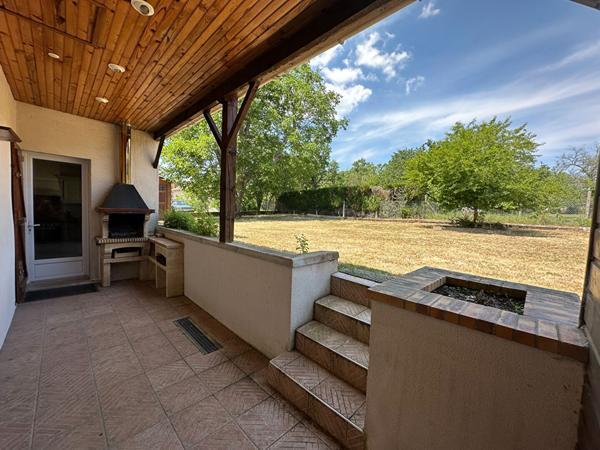 Maison 7 chambre(s) 243 m2 avec dépendances et triple garage