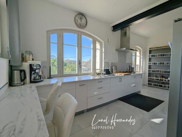 Alès, Le Rieu - Maison de caractère avec 3 logements