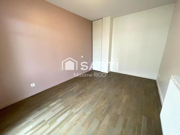 Appartement T2, balcon et place de parking couvert