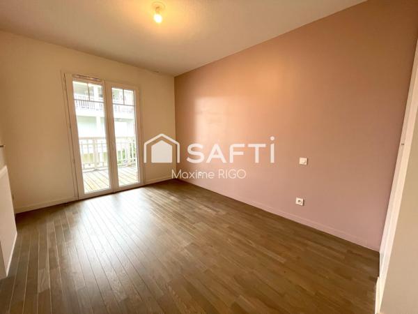Appartement T2, balcon et place de parking couvert