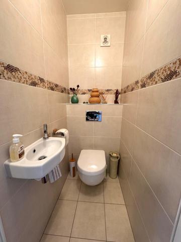 Magnifique Appartement de 3 pièces avec asc + Balcon + Cave + Pkg!!!