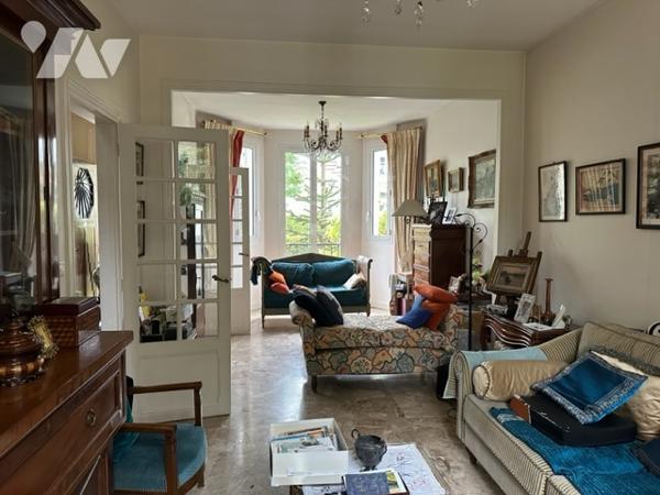 Maison à Vendre à Soisy-sous-Montmorency (95230) en Val-d'Oise (95), 6 pièces, 4 chambres