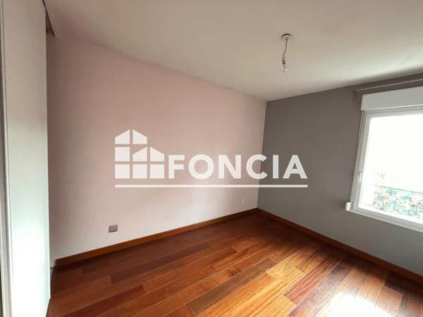 Location Maison 5 pièces 99.22 m² - 13 RUE DE LA COMMUNE DE PARIS Oullins 69600