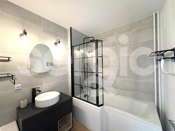 Location 3 Pieces 65 59370 Mons En Baroeul 15 0553 01 0008