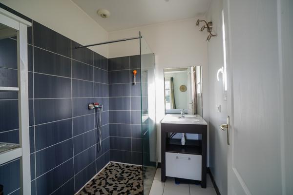 Maison T6 de plain-pied avec piscine – Quartier Balanos, Le Teich