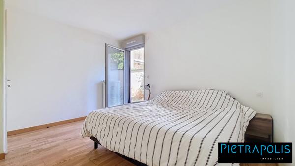 T3 de 69m² + 57m² d'extérieurs - PMR - Garage double
