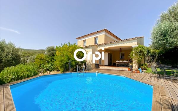 Maison à vendre    5 pièces •  Ceyreste