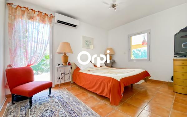 Maison à vendre    5 pièces •  Ceyreste