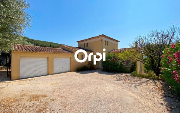 Maison à vendre    5 pièces •  Ceyreste