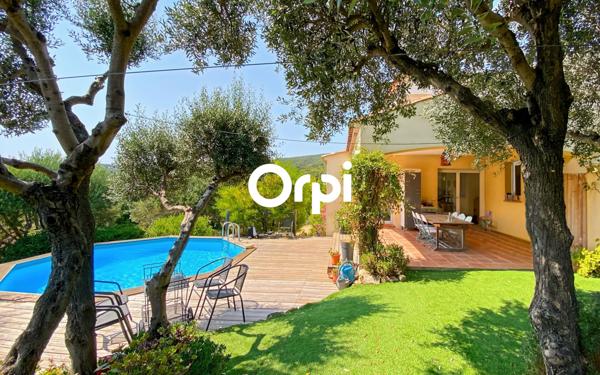 Maison à vendre    5 pièces •  Ceyreste