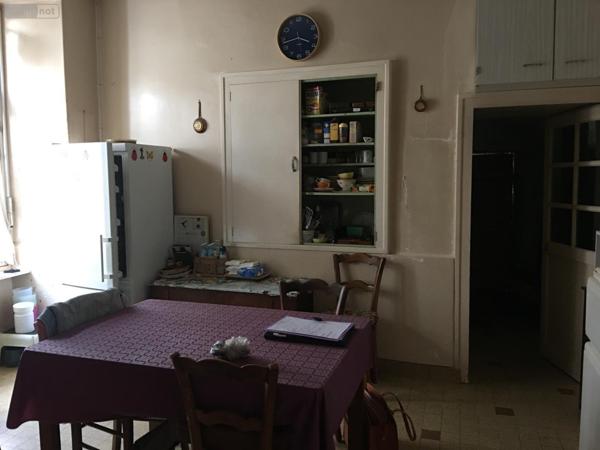 Maison de ville à vendre à Le Lude dans la Sarthe (72800), ref : 13861/1632