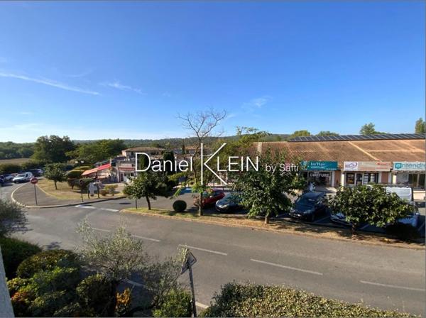 Bureaux 68m2, climatisation, 1er étage (ascenseur)