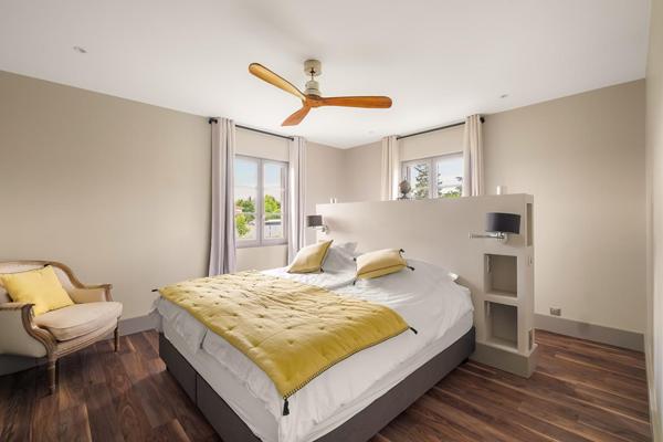 Rénovation d’exception et lignes épurées dans un écrin de verdure à Vourles