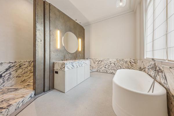 Vente Appartement de luxe Paris 8 5 Pièces 216 m²