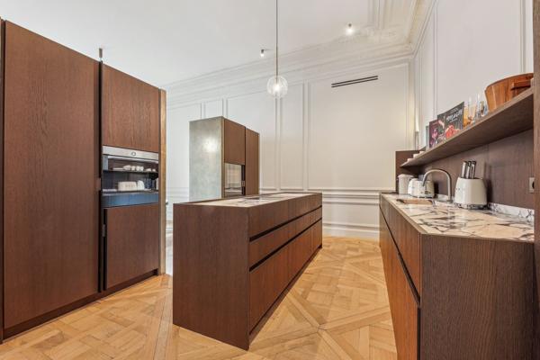 Vente Appartement de luxe Paris 8 5 Pièces 216 m²