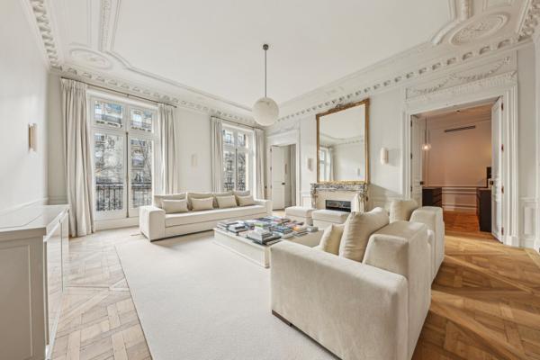 Vente Appartement de luxe Paris 8 5 Pièces 216 m²