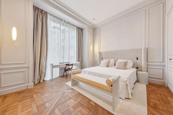 Vente Appartement de luxe Paris 8 5 Pièces 216 m²
