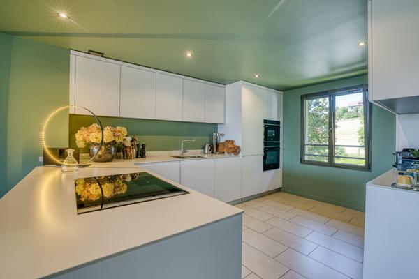 Vente Appartement de luxe Annecy-le-Vieux 3 Pièces 95 m²