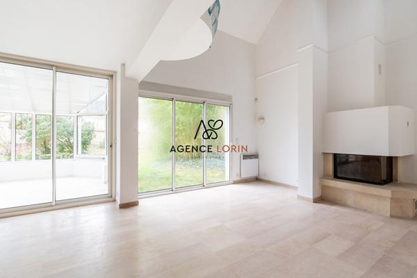 Maison Chatou - 156,31 m² - 6 pièces Chatou Maison Chatou - 156,31 m² - 6 pièces Chatou