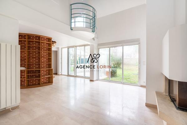 Maison Chatou - 156,31 m² - 6 pièces Chatou Maison Chatou - 156,31 m² - 6 pièces Chatou