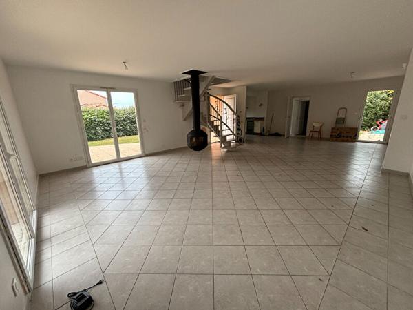 A vendre, Maison Marseille 13ème, Château-Gombert, 5 pièces 140 m², piscine.