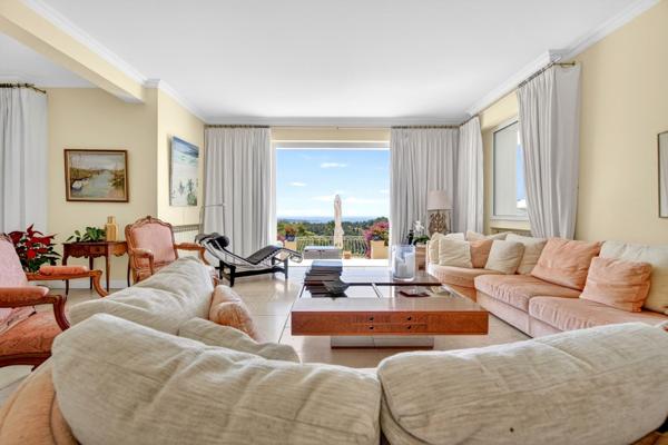 Vente Villa de luxe Vallauris 6 Pièces 224 m²