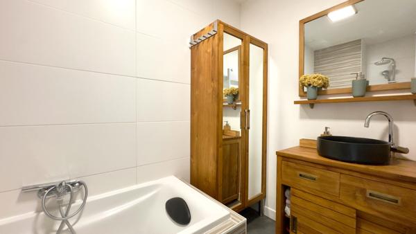 EXCLUSIVITÉ « Maison LA ROCHELLE » 799 000 € FAI* MAISON ATYPIQUE - VUE MER