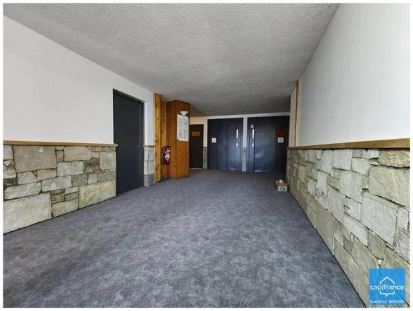 Appartement T2 à vendre – Alpe d’Huez secteur Passeaux / Éclose – 27 m² – exposition Sud – retour skis aux pieds