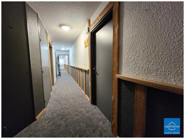 Appartement T2 à vendre – Alpe d’Huez secteur Passeaux / Éclose – 27 m² – exposition Sud – retour skis aux pieds