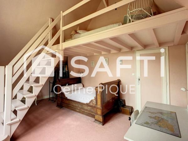 Maison de 9 pièces avec grand jardin, bois et rivière