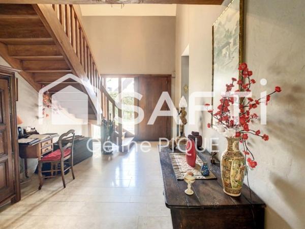 Maison de 9 pièces avec grand jardin, bois et rivière