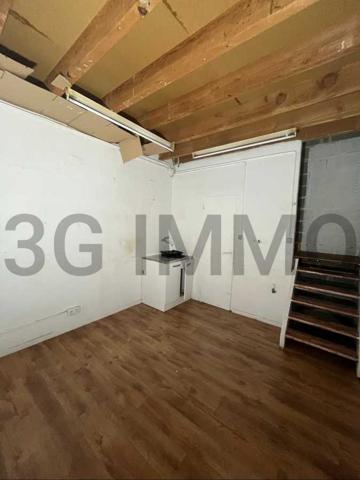 Location / Local Commercial