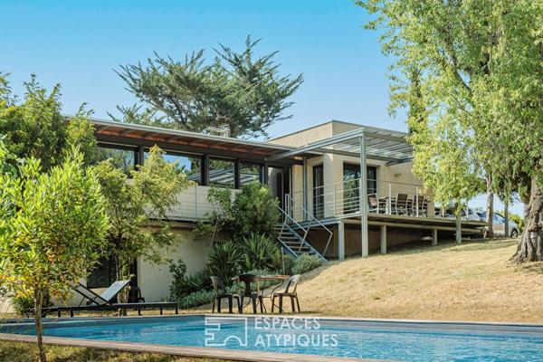 Maison d’architecte et son logis indépendant avec panorama d’exception