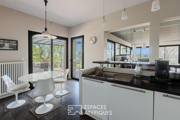 Maison d’architecte et son logis indépendant avec panorama d’exception