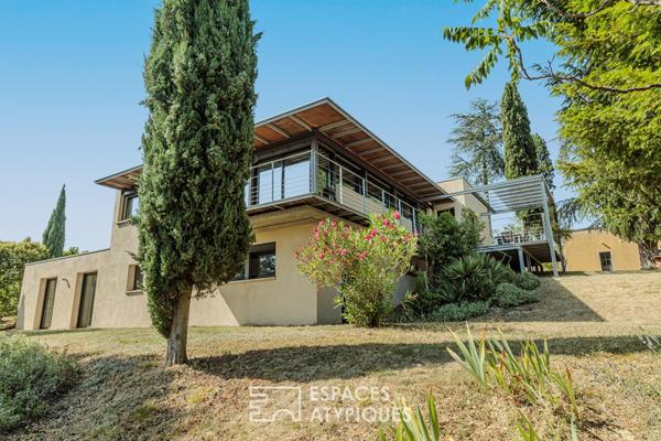 Maison d’architecte et son logis indépendant avec panorama d’exception