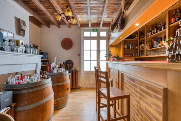 Vente Maison de luxe Saint-Georges-de-Didonne 9 Pièces 158 m²