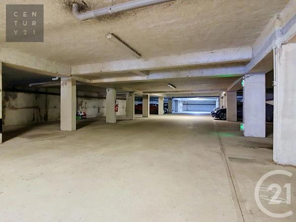 Appartement F3 à vendre  3 pièces - 65,07 m 2   TROYES  - 10