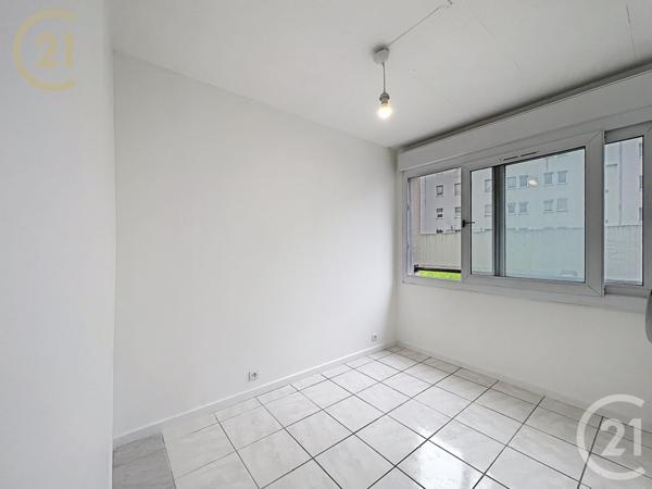 Appartement F1 à vendre  1 pièce - 32 m2 BONDY - 93