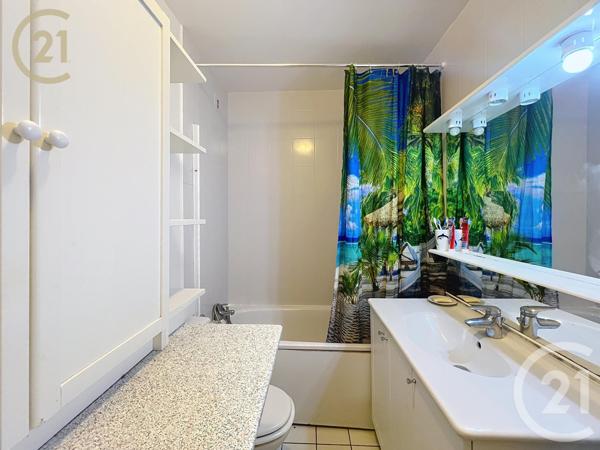 Appartement F1 à vendre  1 pièce - 32 m2 BONDY - 93