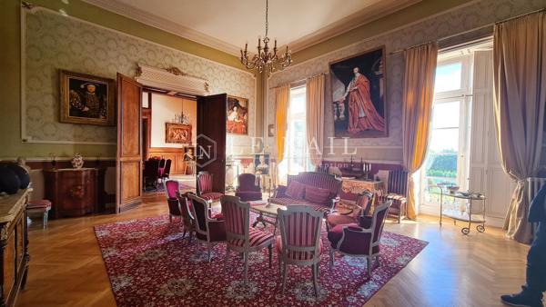 Magnifique château du XIXe siècle à vendre en Maine-et-Loire
