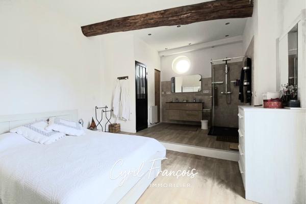 Maison 8 pièces - 210 m²