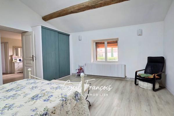 Maison 8 pièces - 210 m²