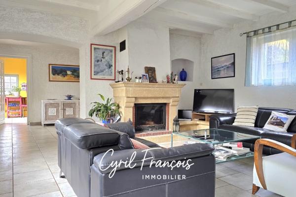 Maison 8 pièces - 210 m²