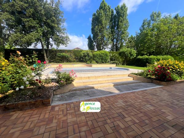 PROPRIÉTÉ DE CARACTERE 275 m² - 5 CHAMBRES - PISCINE