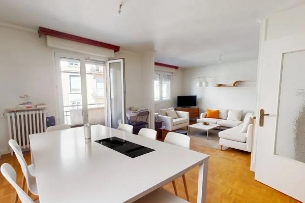 Appartement de 80m2 avec balcon en hyper centre