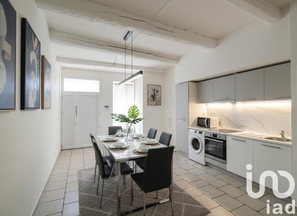 Immeuble à vendre 162 m² Agde