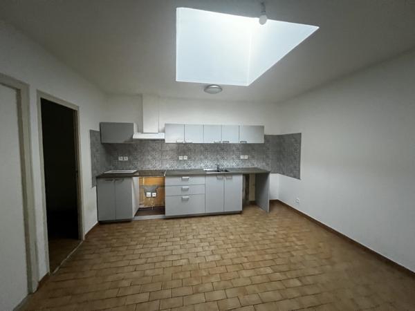 Immeuble à vendre |  La Brède |  135 m²