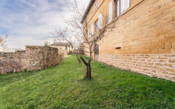 Maison à vendre    7 pièces • 193,14 m2 Saint-Germain-sur-l'Arbresle